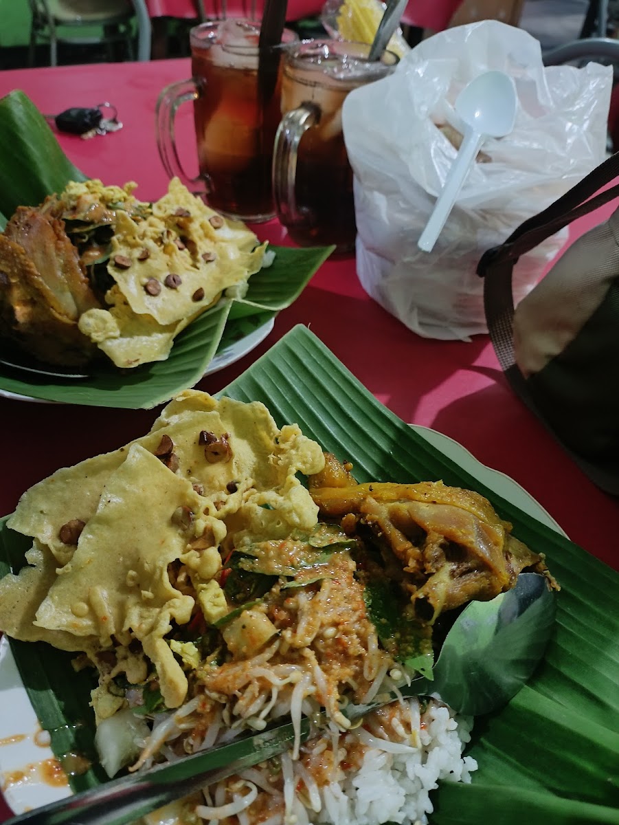 Nasi Pecel Mbak Toety